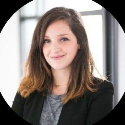 Portrait de Julie Arnaud, Consultante en communication et référente pour la communauté Social Declik sur Nantes